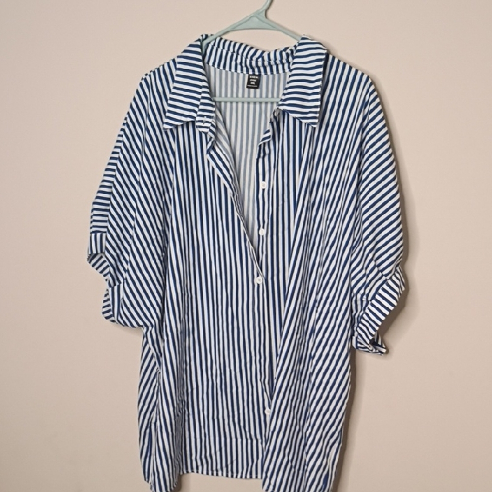 SHEIN Navy and White Striped Casual Shirt